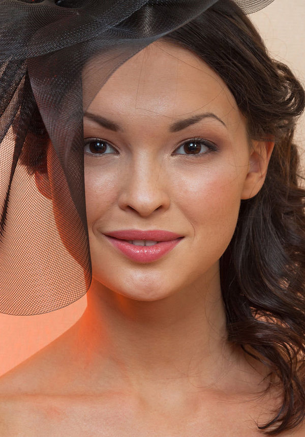 Елена, 22 года, 2 размер груди